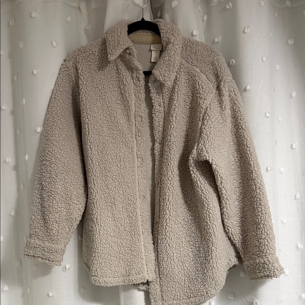 H&M Cozy Taupe Sherpa Jacket - Women’s Plush Button-Front Coat